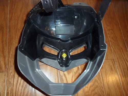 Batman Justice League DC Comics Light Up Voice Changing Face Mask 2015 Mattel - Picture 5 of 12