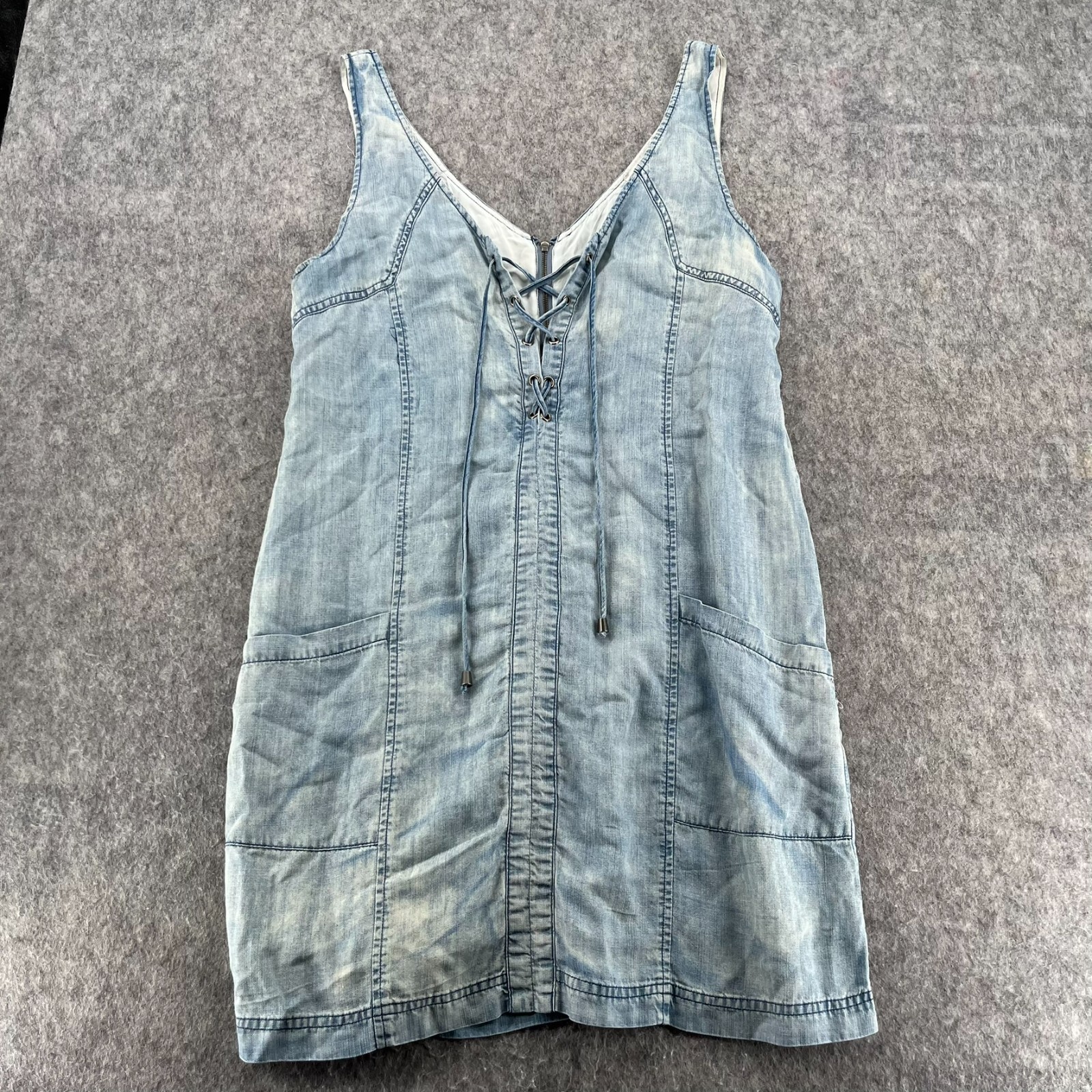 Foto 1 di 11