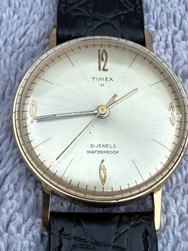 Timex Vintage  21 Jewels Wind Up Waterproof-Runs Good
