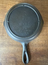 LODGE #3 SK D Unmarked 6โ CAST IRON Skillet 3 Notch Vintage MADE IN USA