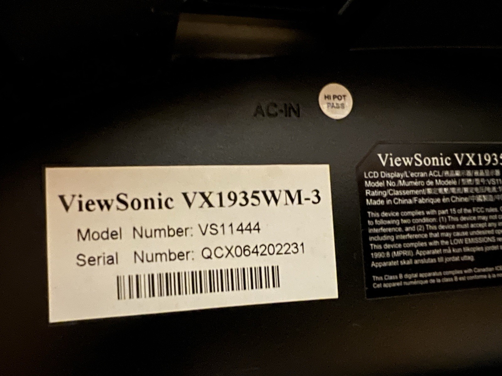 Monitor ViewSonic VX1935WM-3 TFT 19" Usato foto 5