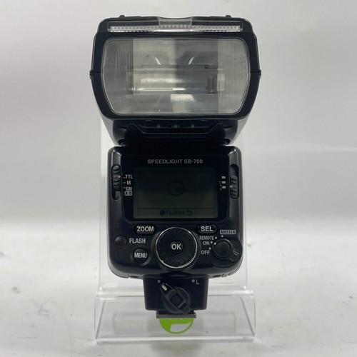 Nikon Speedlight SB-700 Flash for Nikon Digital SLR Cameras 4808 Device Only