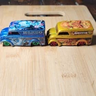 2 Hot Wheels Dairy Trucks 1997 - Diecast Toys Vintage