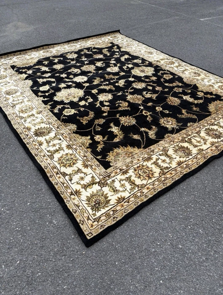 LUXURY Hand-Tufted WOOL & SILK Rug 8x10 - Floral TÂBRIZ - Black & Cream - Image 4 of 4
