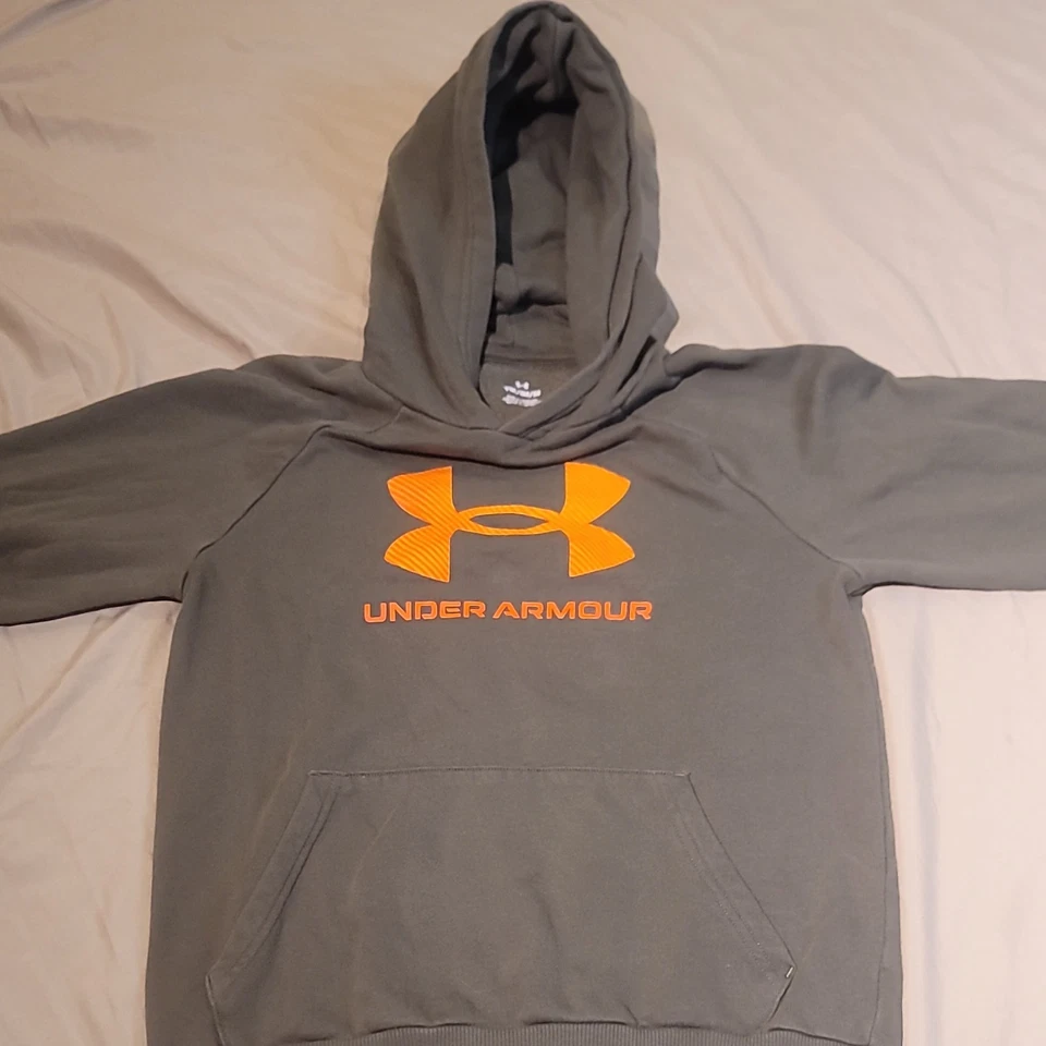 UNDER ARMOUR, Lote de 8 piezas, LOTE DE ROPA NIÑOS TALLA JUVENIL Med/Lg Foto 3 de 4