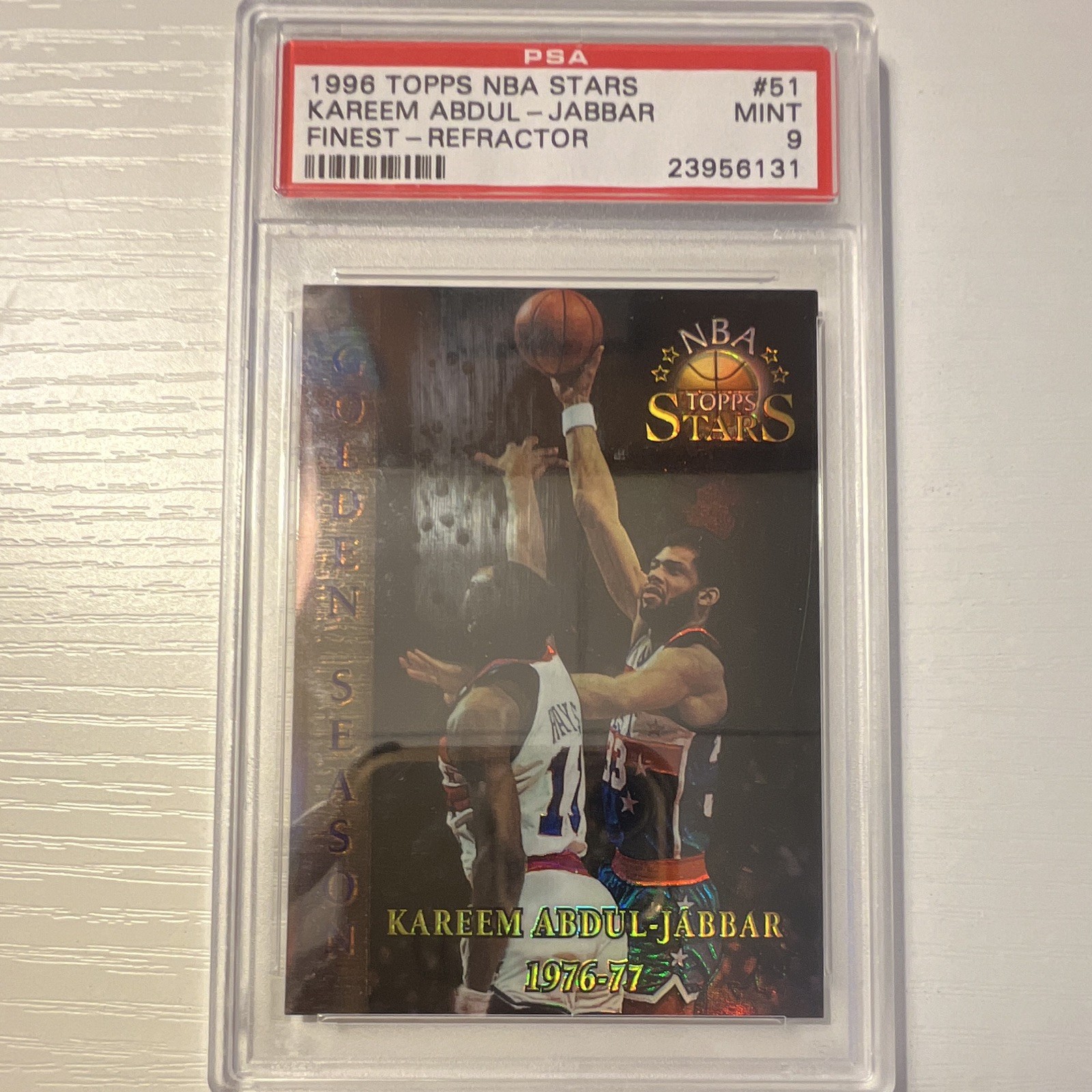 Topps 1996 Stars Golden Season Kareem Abdul-Jabbar #51 Finest Refractor PSA 9 view 2