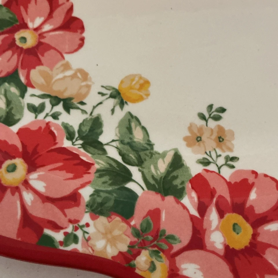 Plato para servir vintage floral de 14,5 pulgadas The Pioneer Woman Foto 2 de 4