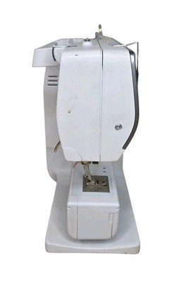 BERNINA Model B330 Sewing Machine With Soft Cover- Pedal for