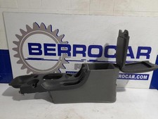 8461026000 armlehne HYUNDAI SANTA FE SM 2.0 CRDI CAT berrp111146