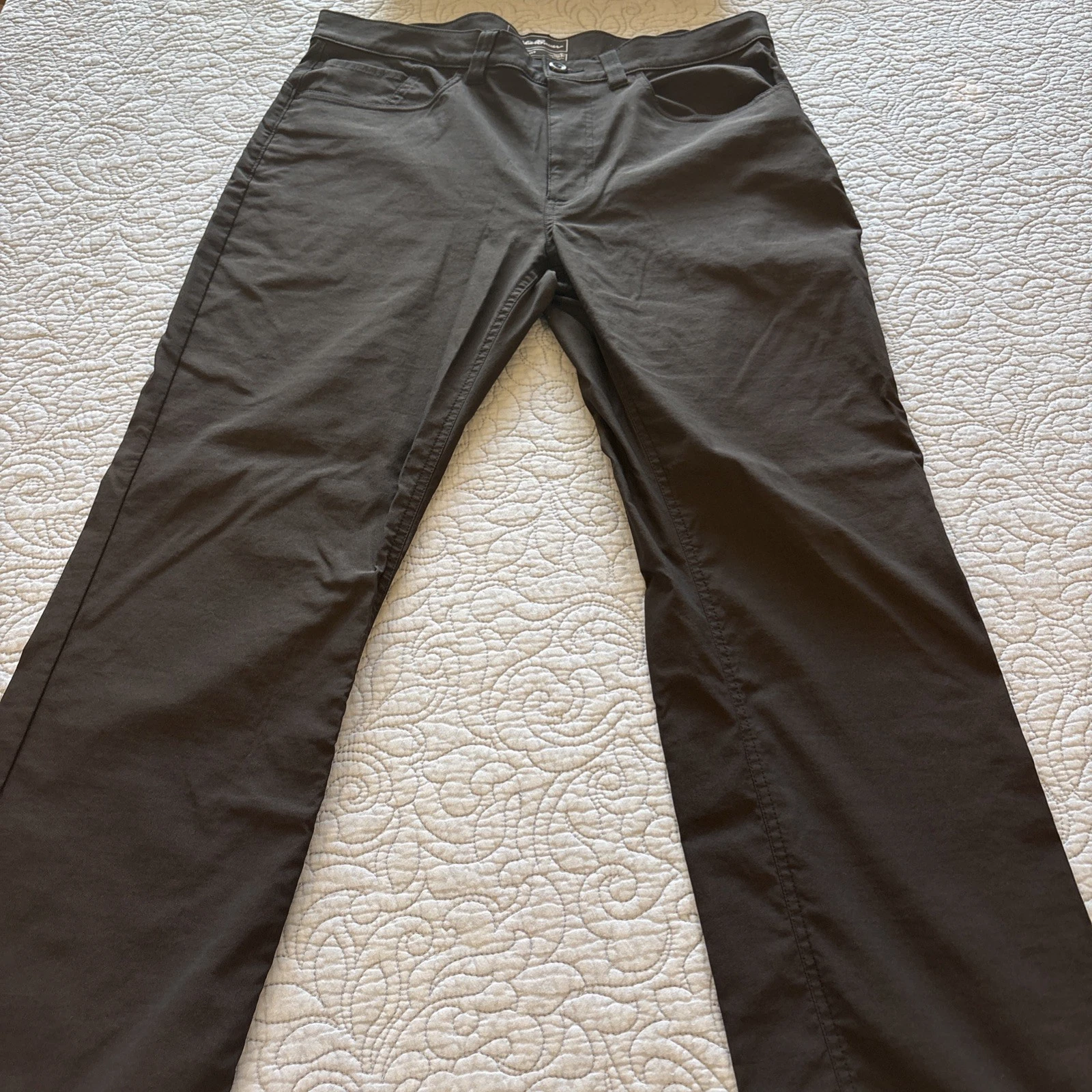 Eddie Bauer Travex Pants Mens 35x33 Black Nylon Stretch Chino Travel Hiking