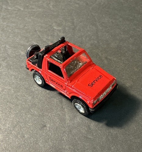 HTF Maisto SUZUKI SAMURAI SERVICE SJ413Q Street Roader 4X4 Jeep 1/64 Diecast