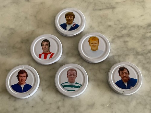 Peter Osgood England Cadbury Schweppes Jam Jar Lid 1970s Football Memorabilia - Picture 3 of 3
