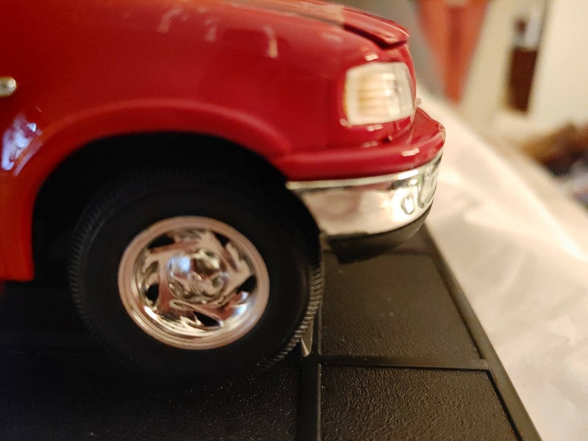 GORGEOUS & FUN 1:18 1998 FORD DIECAST. F-150 PICK-UP 10