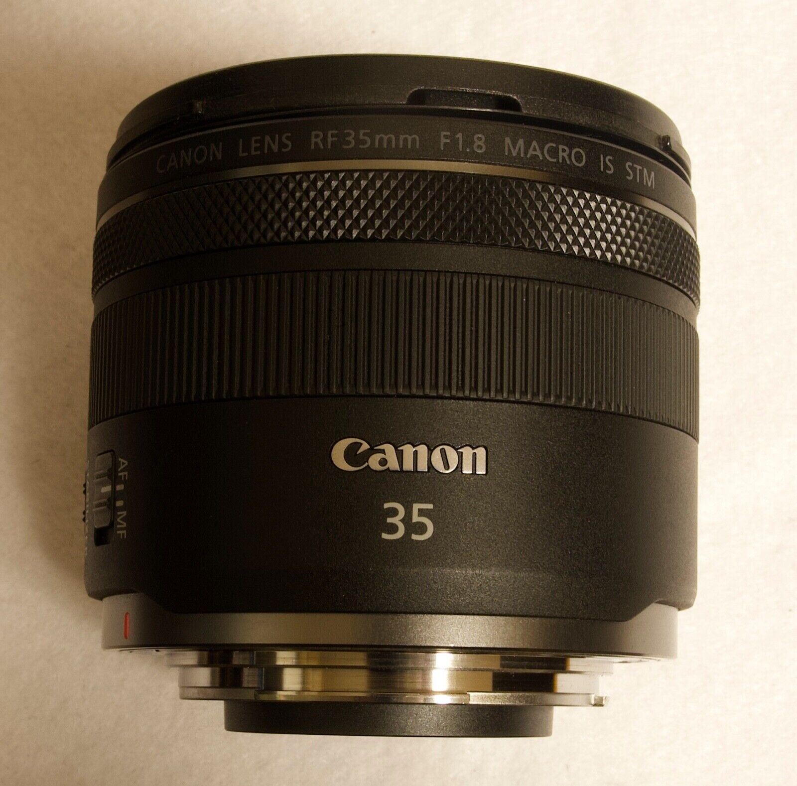 CANON RF 35 mm F1.8 MACRO IS STM Single Focus Lens Black Shipping from Japan