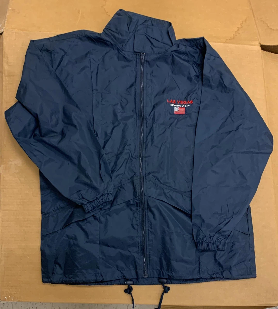 Windbreaker with shop hidden hood