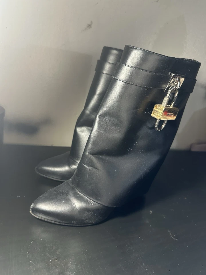 Botas Givenchy Shark Negro Suze Euro 35 Foto 2 de 4
