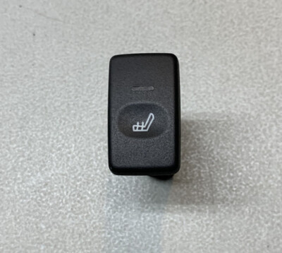 Land Rover Freelander 1 Right Front Seat Heater Switch – OEM YUG103100LNF