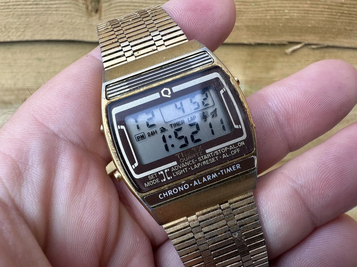 ⭐️ Vintage TIMEX Q Musical MELODY Gold Tone DIGITAL WATCH Made in KOREA ⭐️