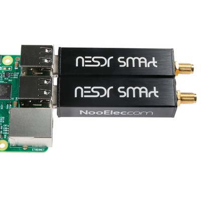 Nooelec RTL-SDR v5 Bundle - NESDR SMArt HF/VHF/UHF (100kHz