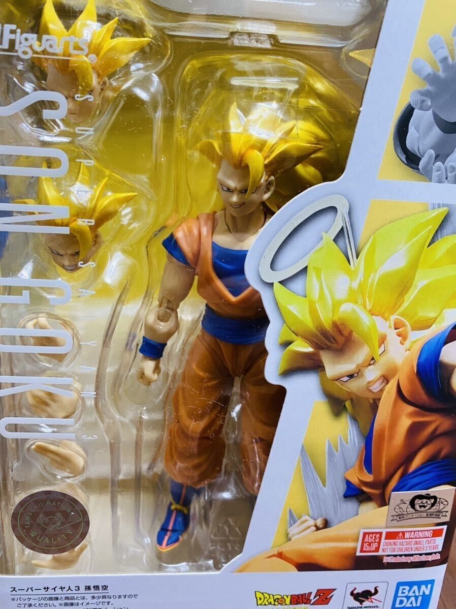 Bandai S.H. Figuarts Super Saiyan 3 Son Goku Dragon Ball Z Action Figure