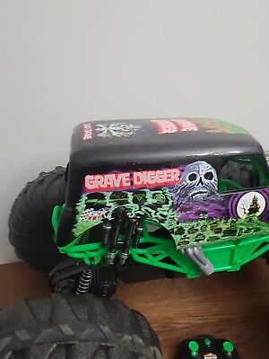  Monster Jam, Official Mega Grave Digger All-Terrain Remote Control  Monster Truck, Over 2 Ft. Tall, 1:6 Scale, Kids Toys for Boys and Girls  Ages 4-6+ : Sports & Outdoors