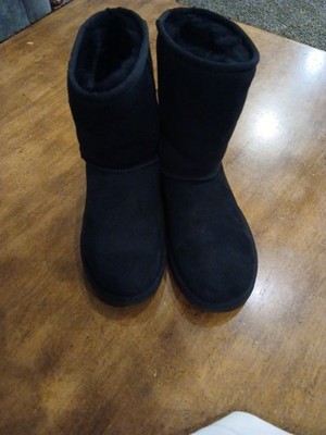 UGG Australia Black Suede Sheepskin Lined Classic Short Boots Women's Size 5 EUC