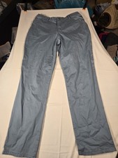 Lee All Day Relaxed Straight Leg Pants, Women's size 10, Gray.