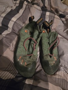La Sportiva Tarantula Rock Climbing Shoes 11.5M