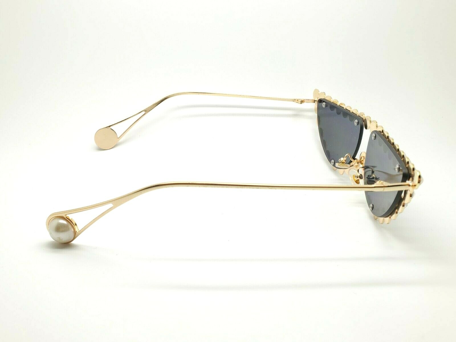 Rhinestone Cat Eye Frames Sunglasses - image 7