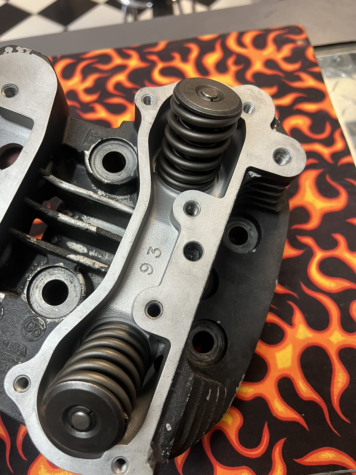 **84'91' HARLEY EVO CYLINDER HEADS engine 1672084B/1672184B** eBay