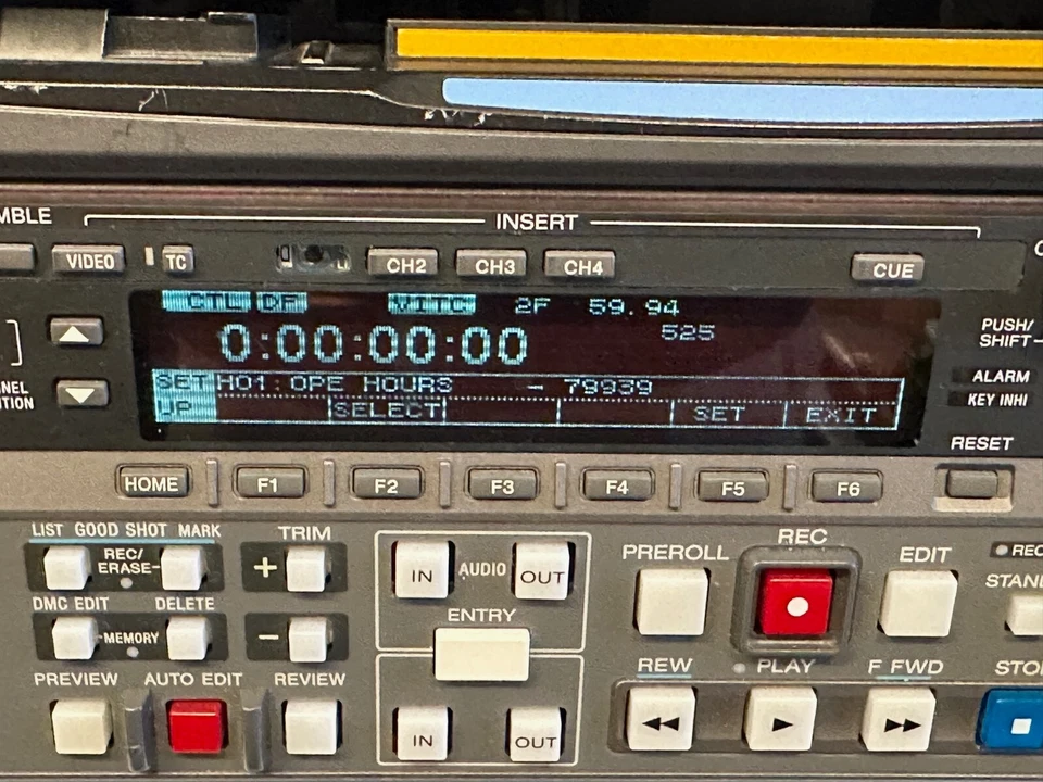 Video digital Sony DVW-M2000 DigiBeta Betacam SP/SX/MPEG IMX G3D Foto 4 de 4