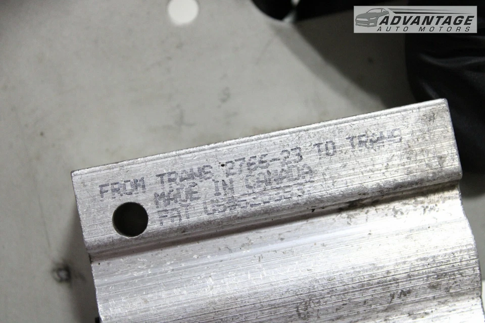 Lincoln Continental 2017-2020 transmisión automática enfriador de aceite soporte de válvula OEM Foto 4 de 4