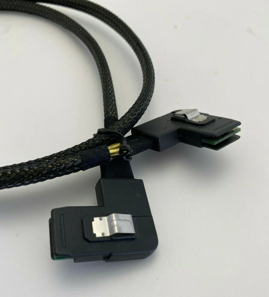 Internal Mini SAS 36 Cable, 1 meter, Two Horizontal Right Angles NEW - Image 2 of 2