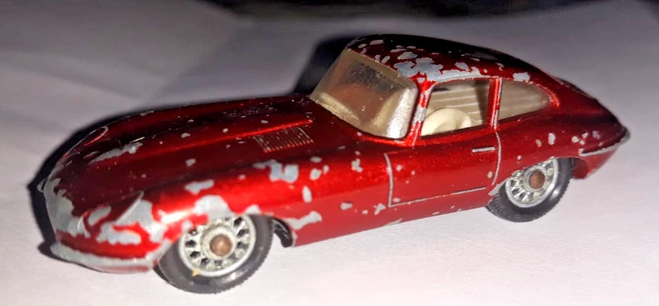 Matchbox ©  N°. 32-b   Jaguar E-type  1962-1968 Speichenräder Regulars  Lesney - Bild 2 von 4