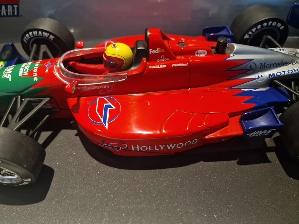 MINICHAMPS UT Models 1:18 Reynard 981 Pacwest NASCAR Racing M.Gugelmin # 17 - Imagem 3 de 4