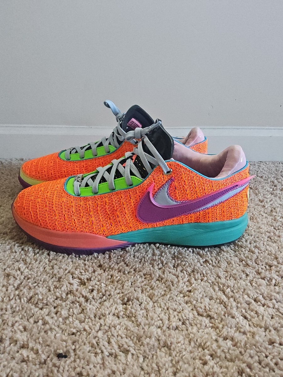 Nike LeBron 20 'Chosen 1'