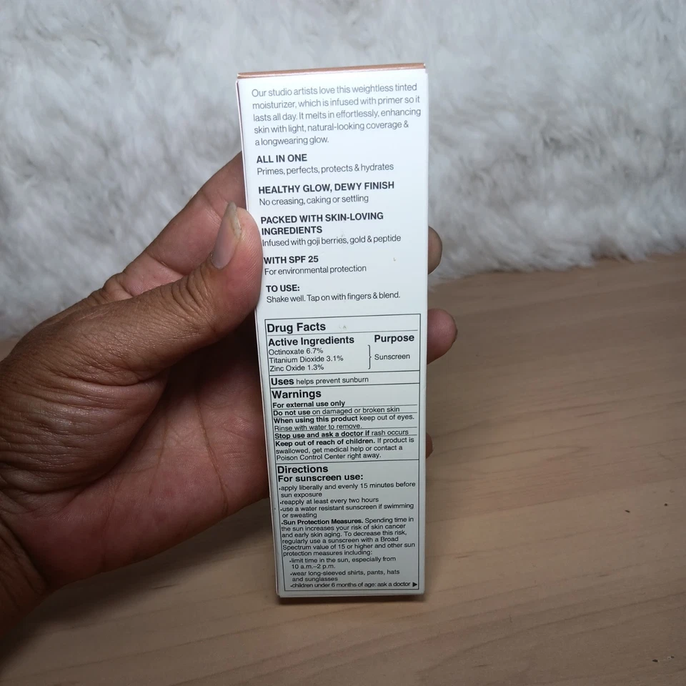 Smashbox Halo Healthy Glow  Tinted Moisturizer SPF 25 1.4 Oz Dark Warm (Y28) - Image 3 of 3