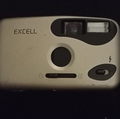 #ad EXCELL Point amp; Shoot Film Camera EXCELL Model Built in Flash Silver Black $16.00