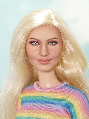 Repaint Custom Ooak Mattel Barbie Doll 1126 (Full Doll + Stand)