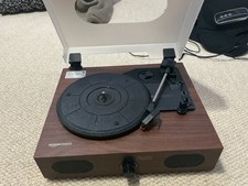 NEW AmazonBasics DESKTOP TURNTABLE RECORD PLAYER w/BUILT-IN SPEAKERS