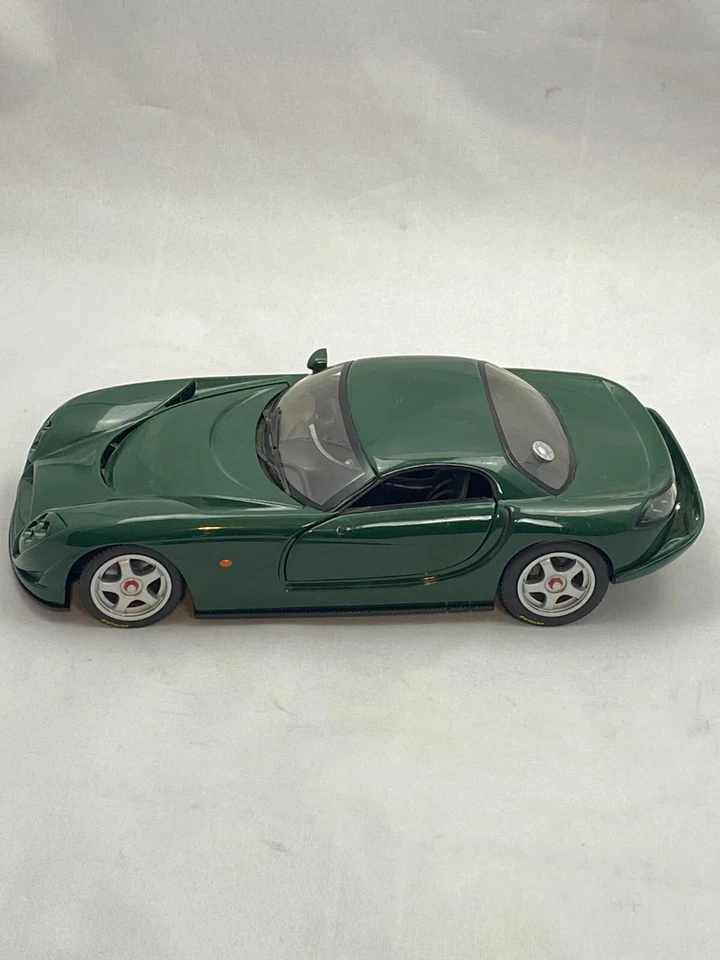 Vintage 1998 Mattel 10" TVR SPEED 12 1:18 Diecast Model Car 100% Hot Wheels - Image 2 of 4