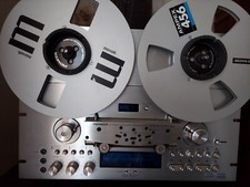 Pioneer Rt-909 Reel To Reel Tape Deck With Extras.