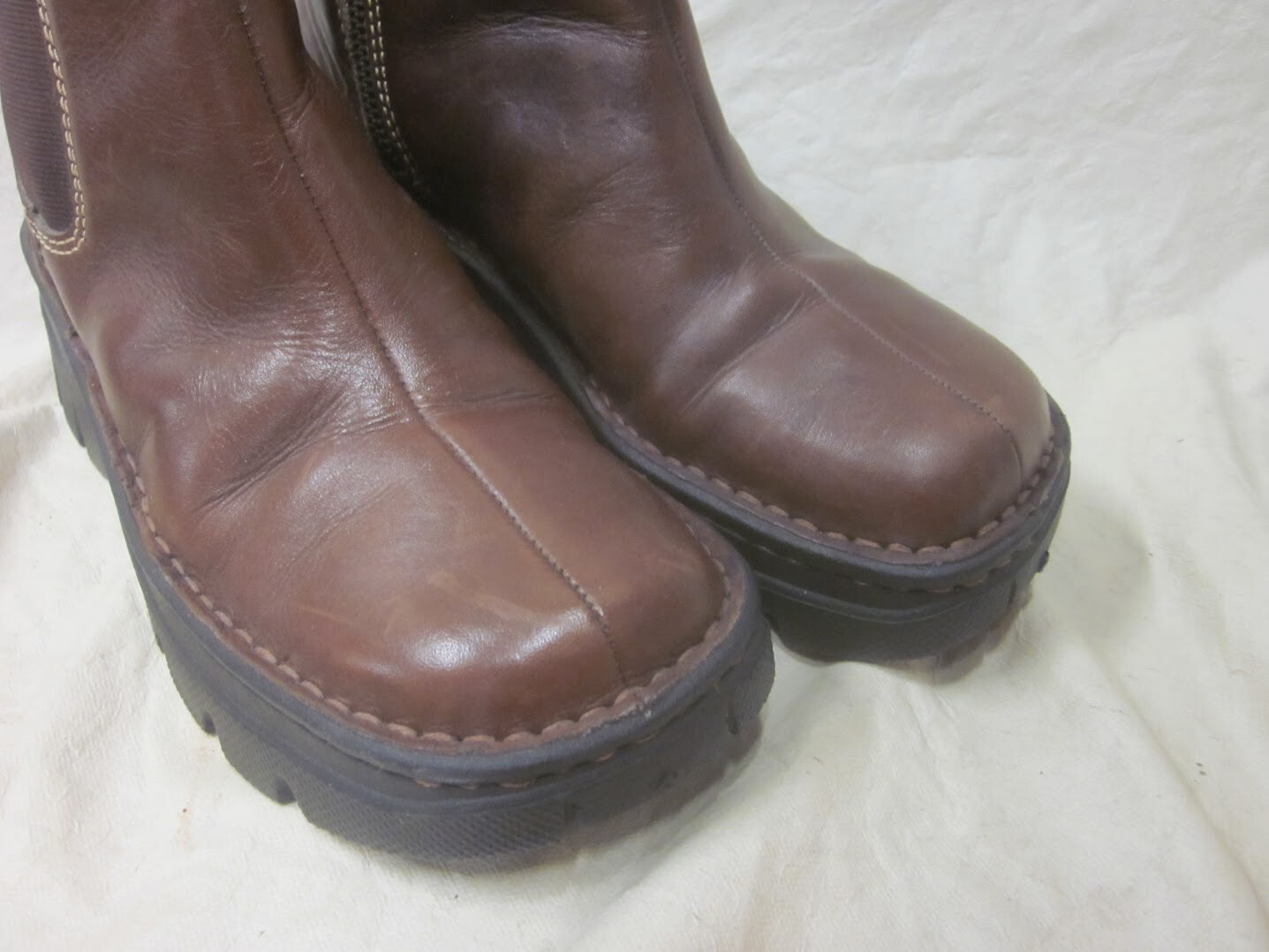 Vintage Skechers Chocolate Leather Side Zip Boots… - image 5