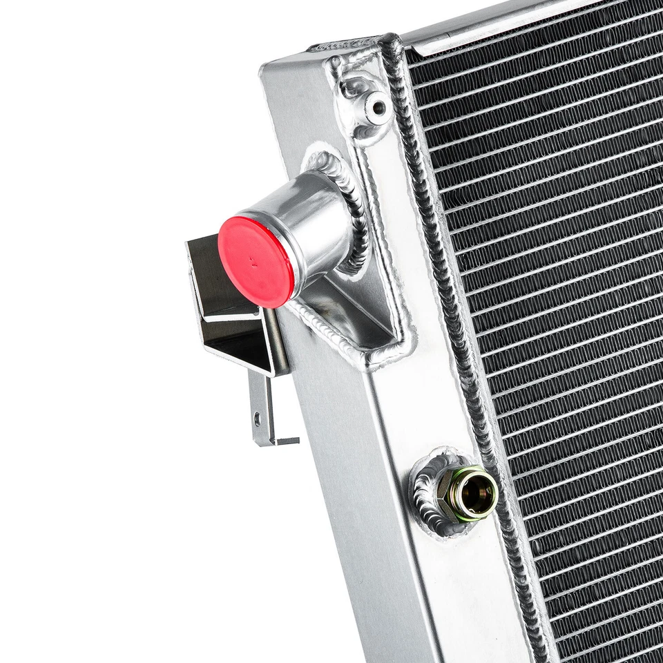 2 Row Aluminum Radiator for 2013-2018 Ram 2500 3500 4500 5500 AT 52014720AA - Imagem 4 de 4