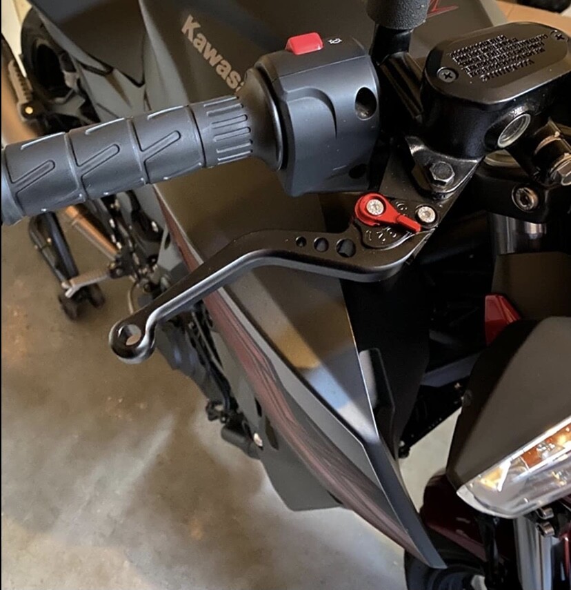 Leviers frein embrayage KAWASAKI Z125 anti-casse pour éviter les pannes après chute