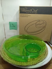 Pampered Chef Chip & Dip Tray Green