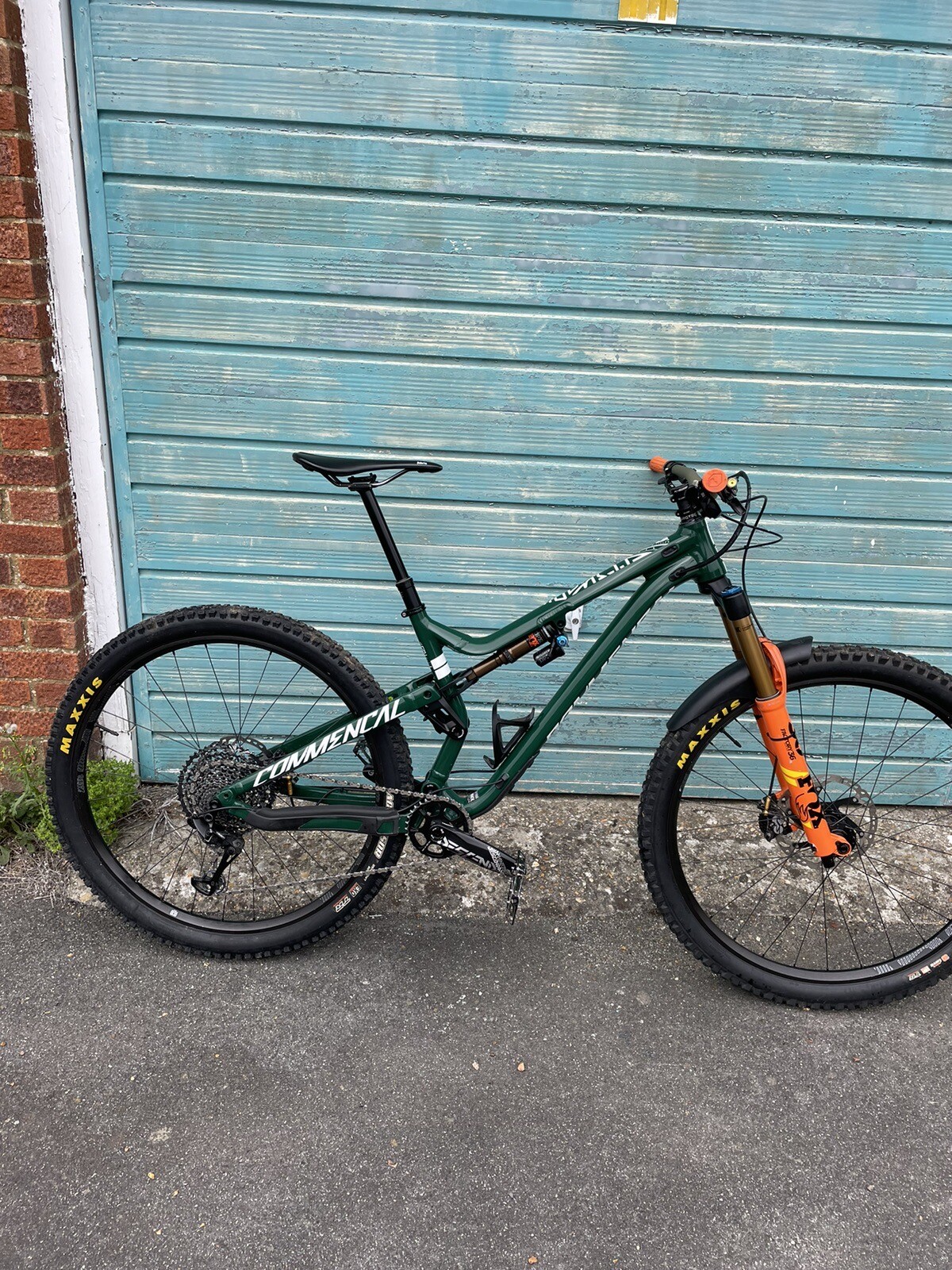 commencal meta british