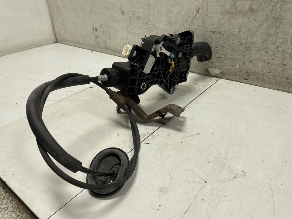 2012 HONDA ODYSSEY TRANSMISSION SHIFTER GEAR SELECTOR ASSEMBLY OEM - Image 3 of 4