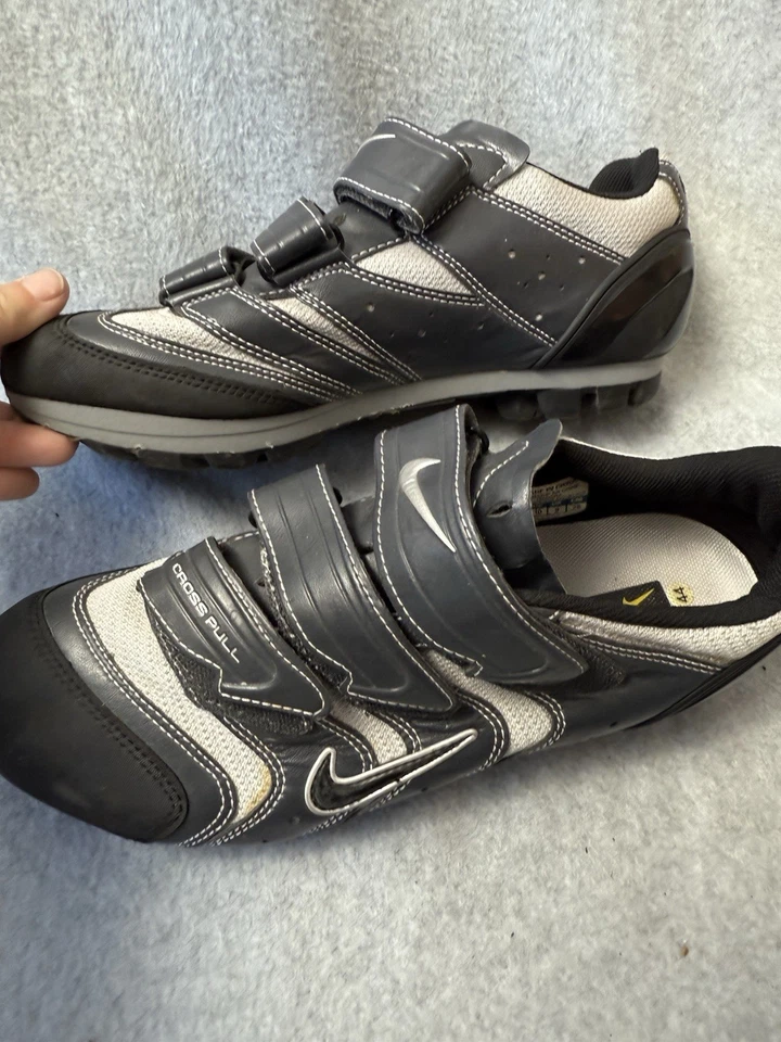 Zapatos de ciclismo Nike para hombre 10 Cross Pull gris Foto 3 de 4
