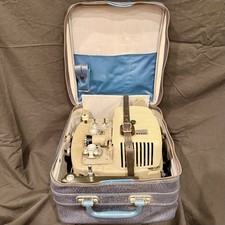 Vintage 8mm Sekonic 8 Model 30C Projector w/ Carrying Case RARE Mint Condition